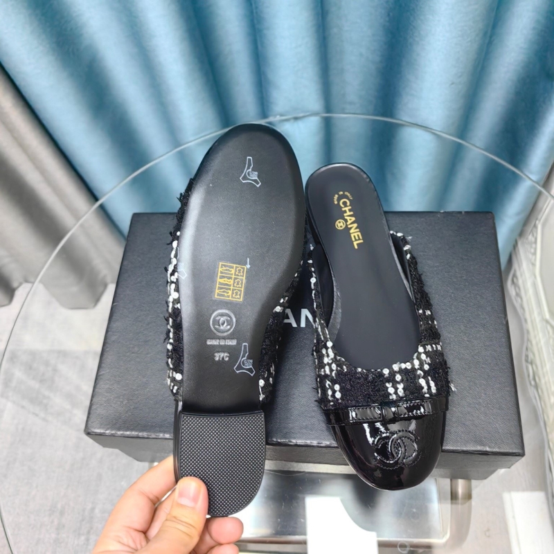 Chanel Slippers